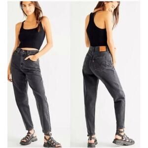 Levis Womens High Loose Taper Black Jean Size 30